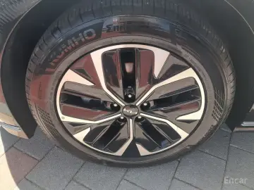 2024 Kia EV6 с пробегом 56 123 км