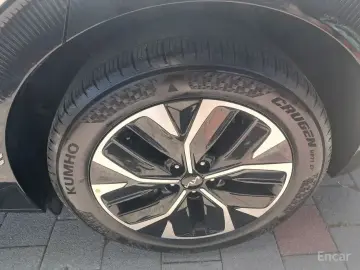 2024 Kia EV6 с пробегом 56 123 км