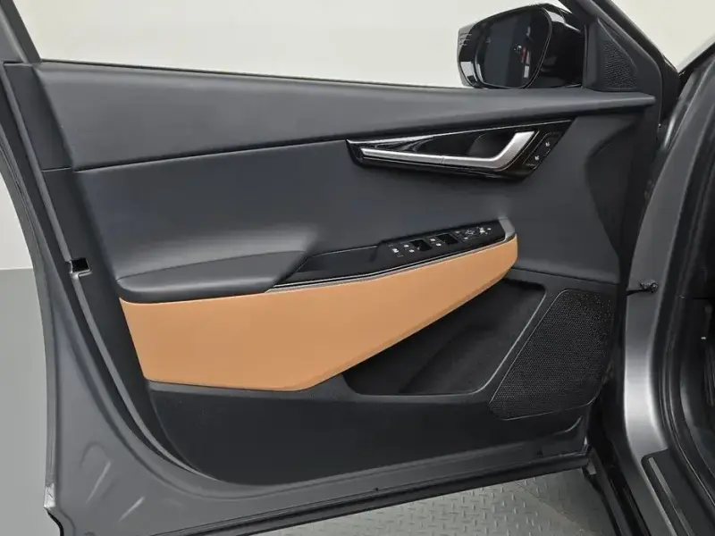 2022 Kia EV6 с пробегом 69 152 км