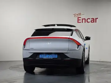 2022 Kia EV6 с пробегом 70 200 км