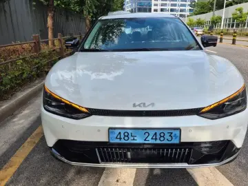 2022 Kia EV6 с пробегом 90 км