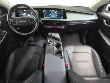2022 Kia EV6 с пробегом 70 200 км