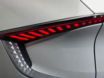 2022 Kia EV6 с пробегом 70 200 км