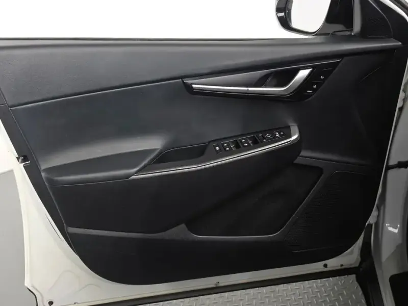 2022 Kia EV6 с пробегом 70 200 км
