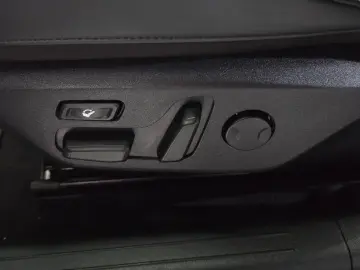 2022 Kia EV6 с пробегом 70 200 км