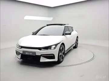 2022 Kia EV6 с пробегом 39 847 км