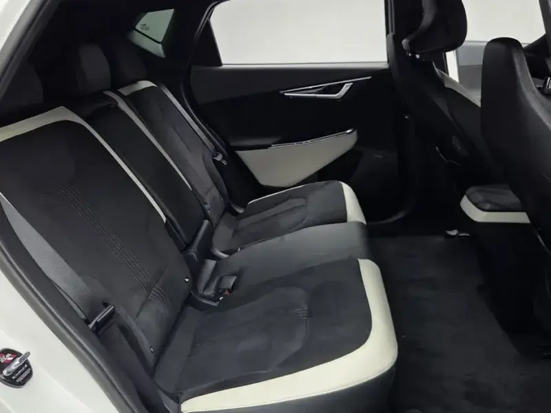 2022 Kia EV6 с пробегом 39 847 км