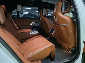 2023 BMW i7 с пробегом 94 239 км