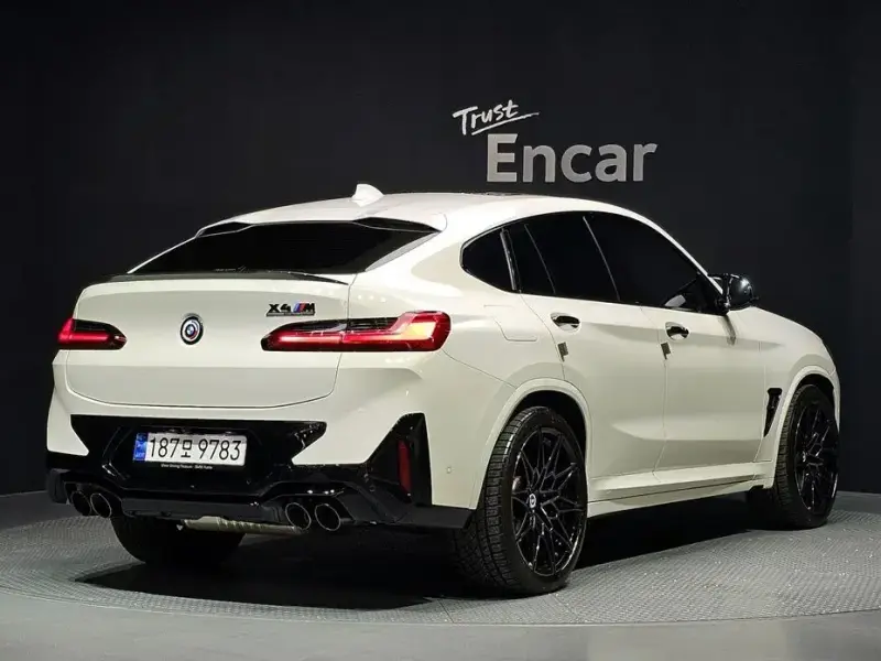 2023 BMW X5 M с пробегом 28 161 км