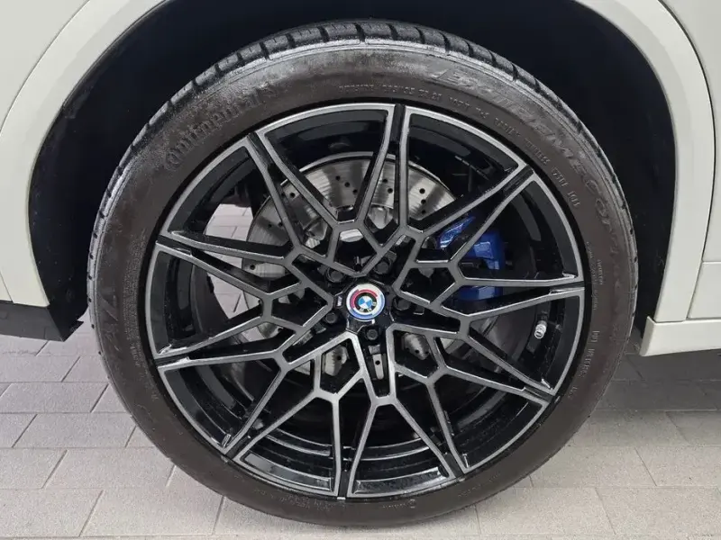 2023 BMW X5 M с пробегом 28 161 км