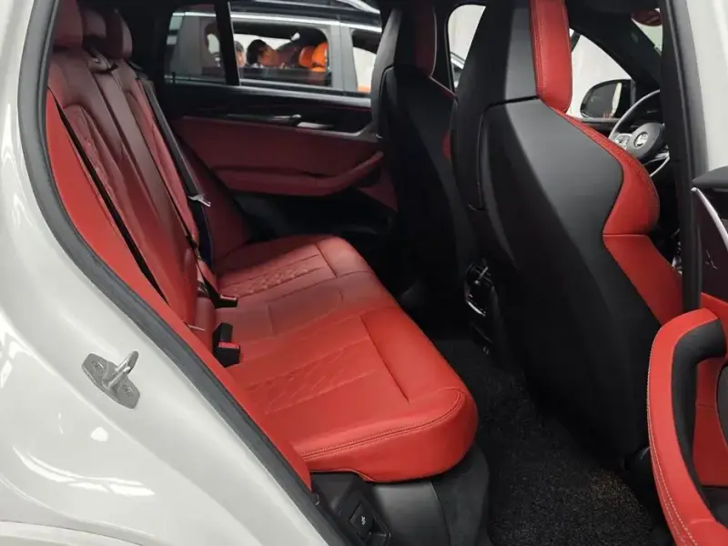 2023 BMW X5 M с пробегом 28 161 км