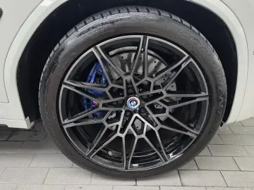 2023 BMW X5 M с пробегом 28 161 км