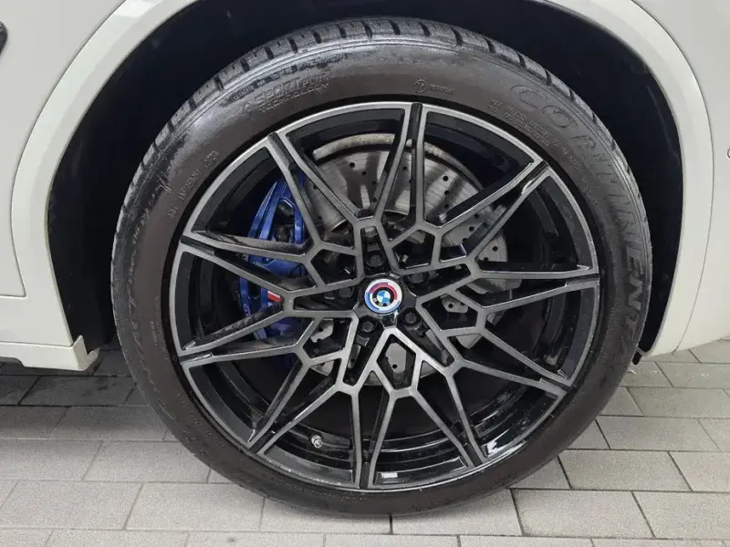 2023 BMW X5 M с пробегом 28 161 км