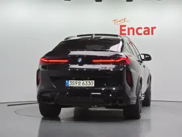 2021 BMW X6 M с пробегом 157 602 км