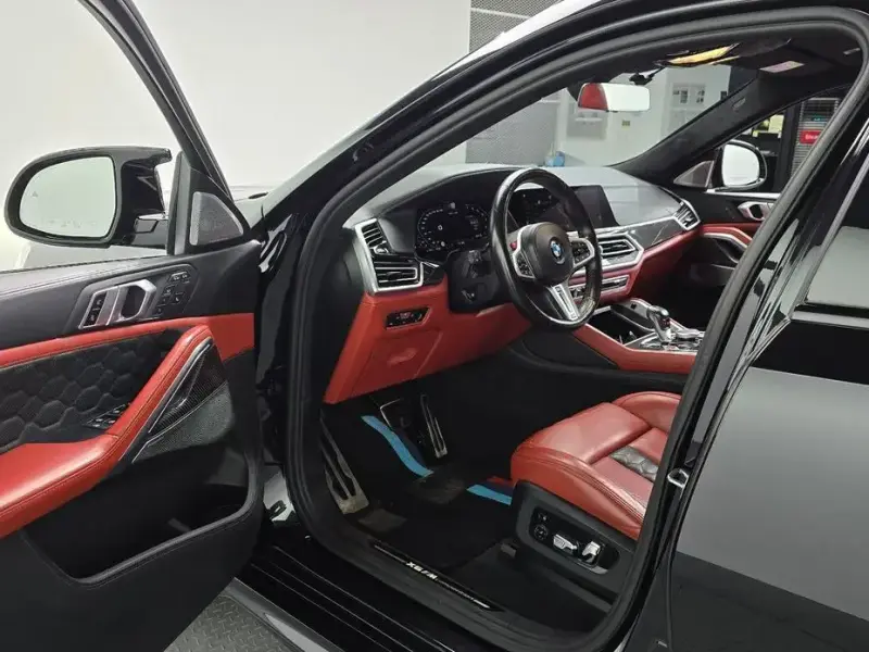 2021 BMW X6 M с пробегом 157 602 км
