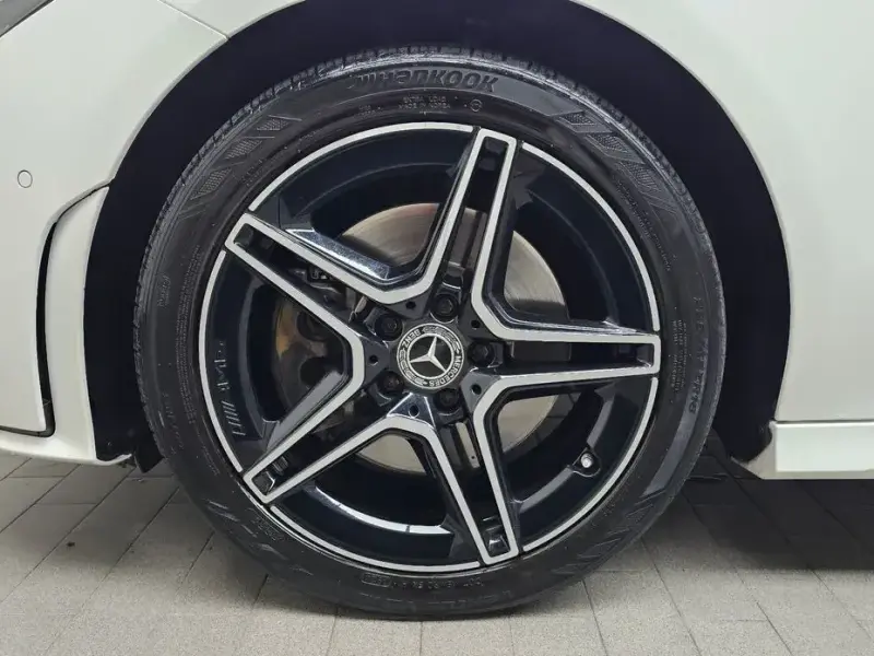 2021 Mercedes-Benz CLA с пробегом 84 945 км
