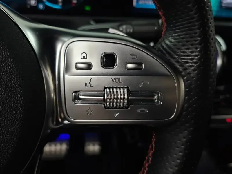 2021 Mercedes-Benz CLA с пробегом 84 945 км