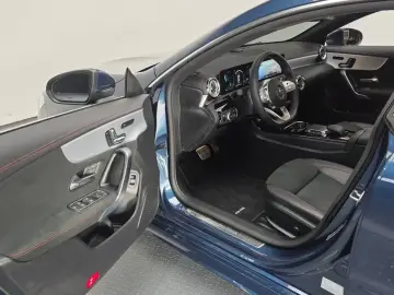 2022 Mercedes-Benz CLA с пробегом 12 970 км