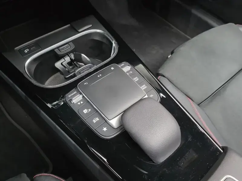 2022 Mercedes-Benz CLA с пробегом 12 970 км