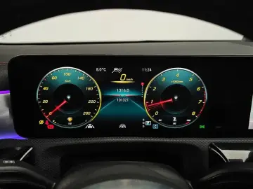 2022 Mercedes-Benz CLA с пробегом 101 321 км