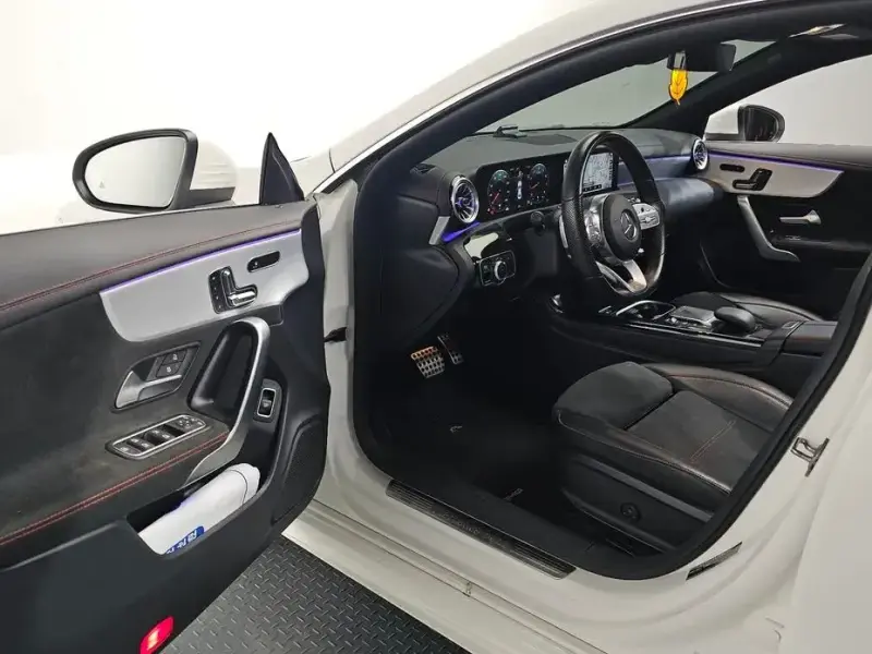 2022 Mercedes-Benz CLA с пробегом 101 321 км
