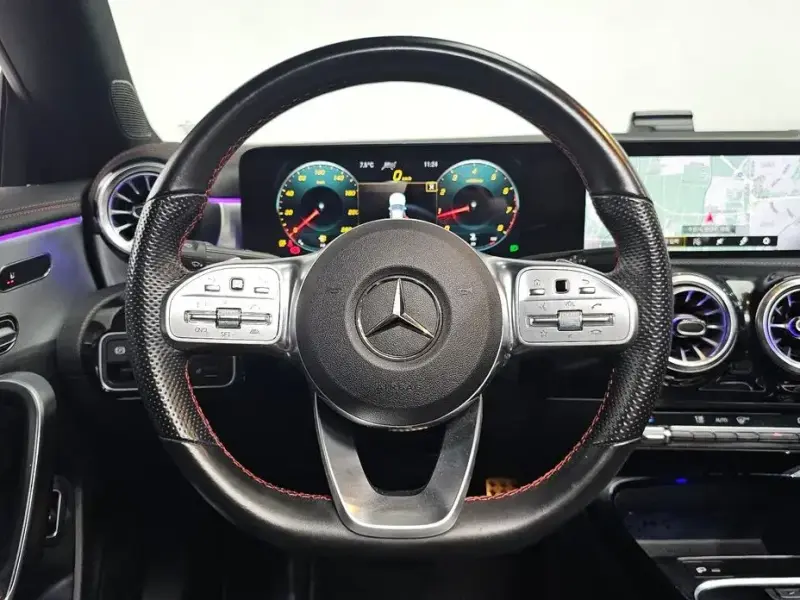 2022 Mercedes-Benz CLA с пробегом 101 321 км