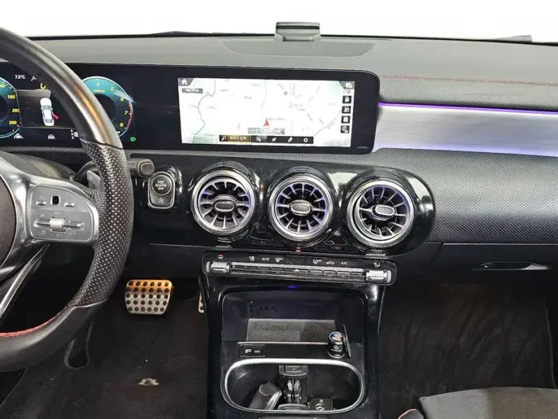 2022 Mercedes-Benz CLA с пробегом 101 321 км