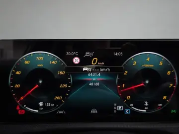 2022 Mercedes-Benz CLA с пробегом 48 168 км