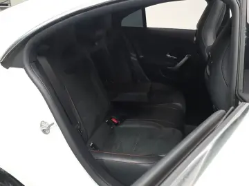 2022 Mercedes-Benz CLA с пробегом 48 168 км