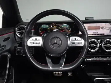 2022 Mercedes-Benz CLA с пробегом 48 168 км