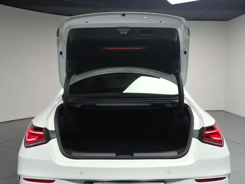 2022 Mercedes-Benz CLA с пробегом 48 168 км