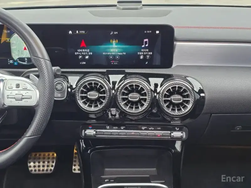 2021 Mercedes-Benz CLA с пробегом 114 000 км