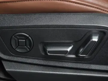 2021 Audi e-tron с пробегом 59 386 км