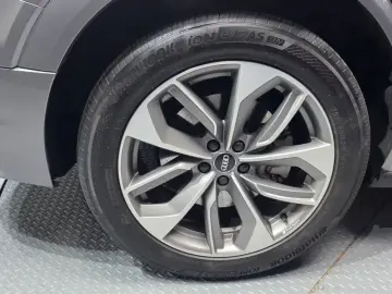 2020 Audi e-tron с пробегом 60 180 км