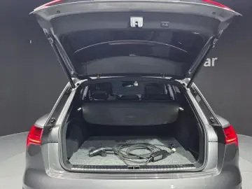 2020 Audi e-tron с пробегом 60 180 км