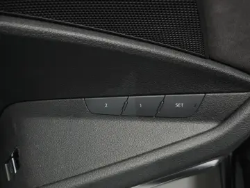 2021 Audi e-tron с пробегом 47 320 км