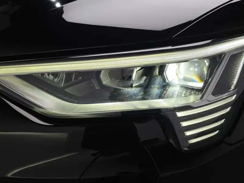 2021 Audi e-tron с пробегом 47 320 км