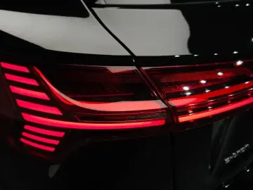 2021 Audi e-tron с пробегом 47 320 км