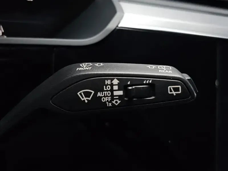 2021 Audi e-tron с пробегом 47 320 км