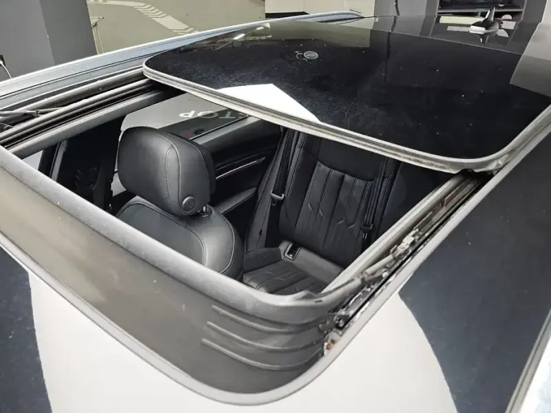 2021 Audi e-tron с пробегом 47 320 км