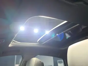2022 Audi e-tron с пробегом 51 473 км