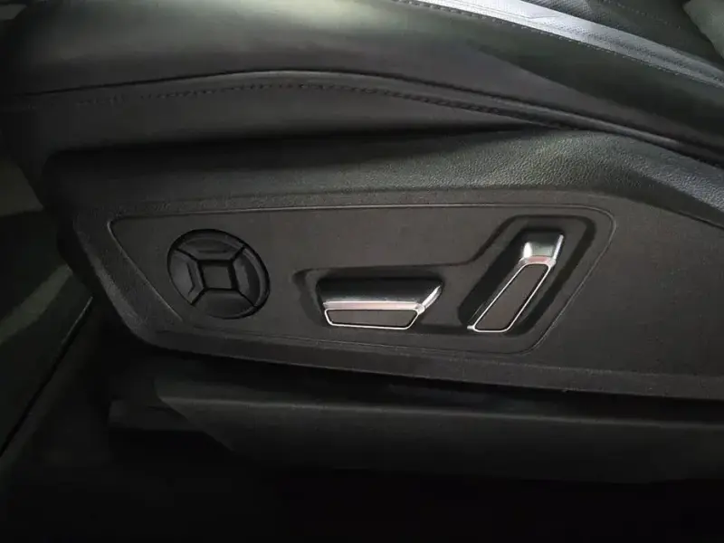 2022 Audi e-tron с пробегом 51 473 км