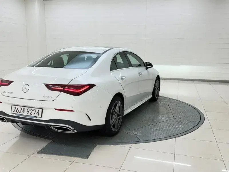 2025 Mercedes-Benz CLA с пробегом 12 183 км
