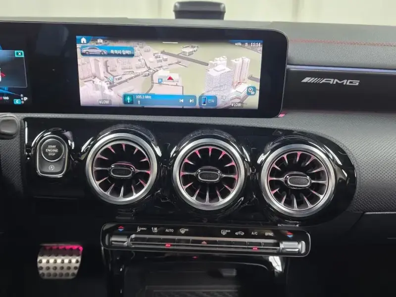2025 Mercedes-Benz CLA с пробегом 10 334 км