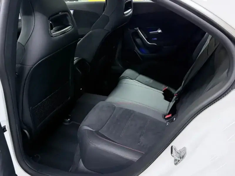 2026 Mercedes-Benz CLA с пробегом 1 408 км