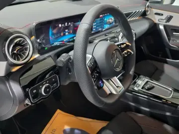 2026 Mercedes-Benz CLA с пробегом 1 012 км