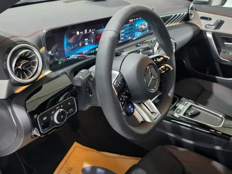 2026 Mercedes-Benz CLA с пробегом 1 012 км
