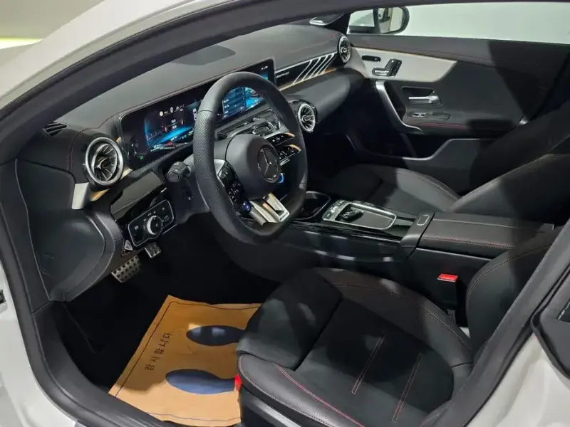 2026 Mercedes-Benz CLA с пробегом 1 012 км