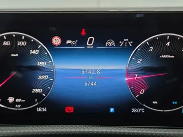 2026 Mercedes-Benz CLA с пробегом 5 744 км