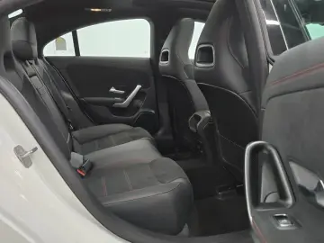 2026 Mercedes-Benz CLA с пробегом 5 744 км